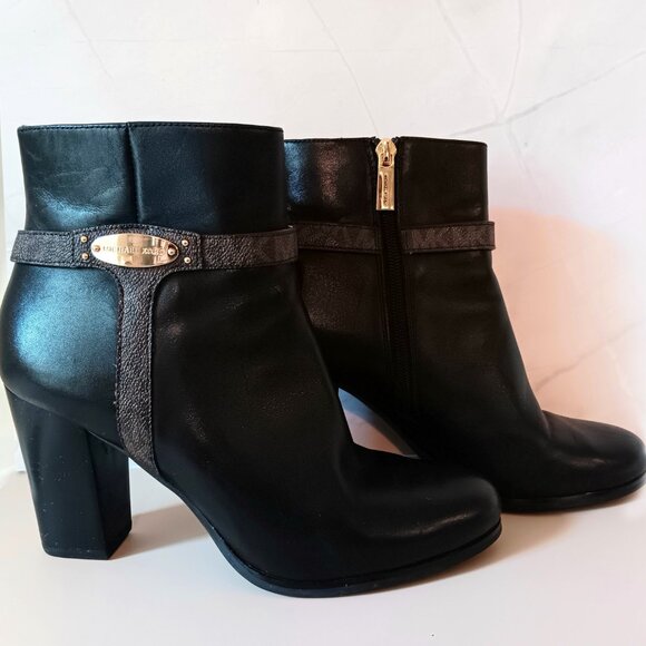 LIKE NEW 💎 MICHAEL KORS BLACK LEATHER SIDE ZIP ANKLE BOOTS SIZE 8 ~ AWESOME! - Picture 4 of 9